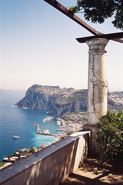 399px-overlooking capri harbour from the rotunda in villa san michele hires