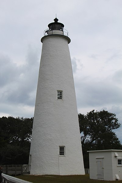 400px-a light for ocracoke inlet %2815403559763%29