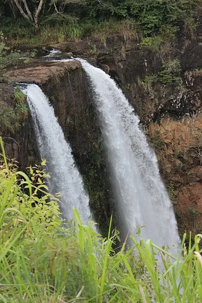 400px-wailua falls kauai%2c hawaii - panoramio