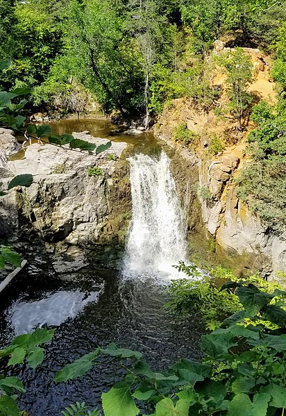 412px-ramsey falls in redwood falls%2c minnesota