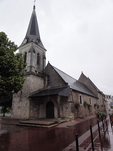 450px-%c3%89glise saint-symphorien de chambray-l%c3%a8s-tours %28indre-et-loire%29