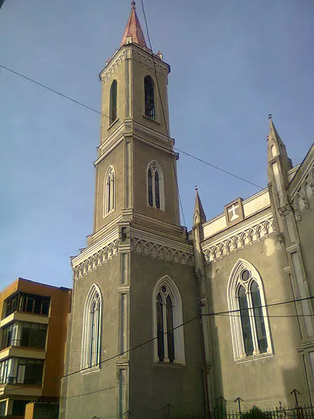 450px-iglesia santa clara cochabamba - bolivia