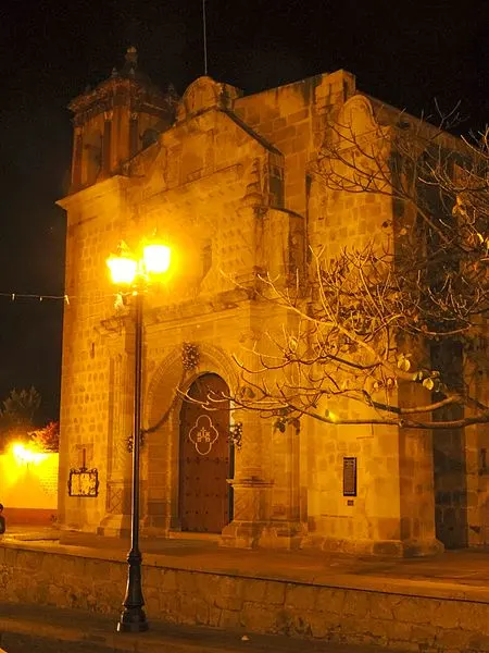 450px-templo de san mat%c3%adas%2c jalatlaco%2c oaxaca