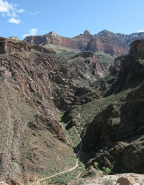 469px-grand canyon national park bright angel trail 3300 %286167944511%29