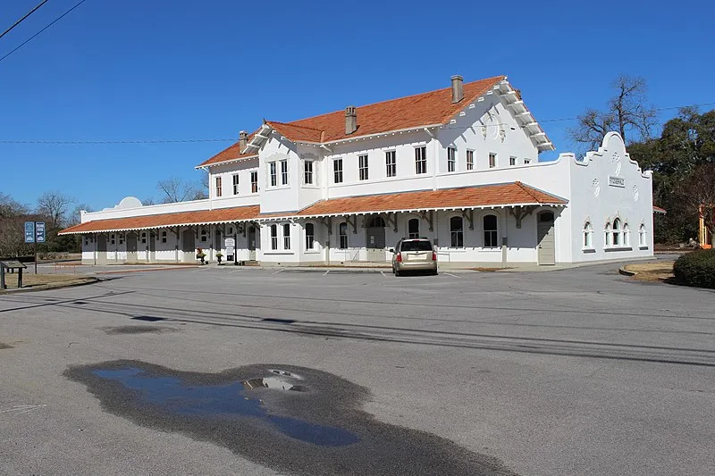 800px AB26A Historical Train Depot2C Fitzgerald 800px-ab%26a historical train depot%2c fitzgerald