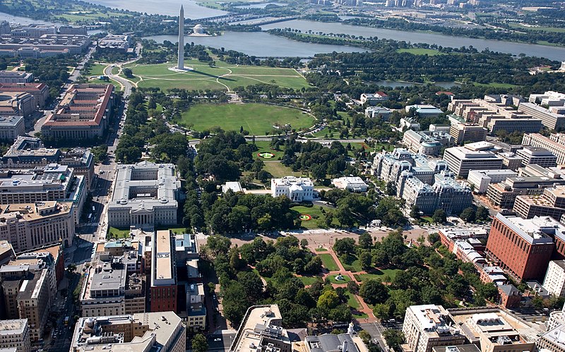 800px-aerial view of lafayette park