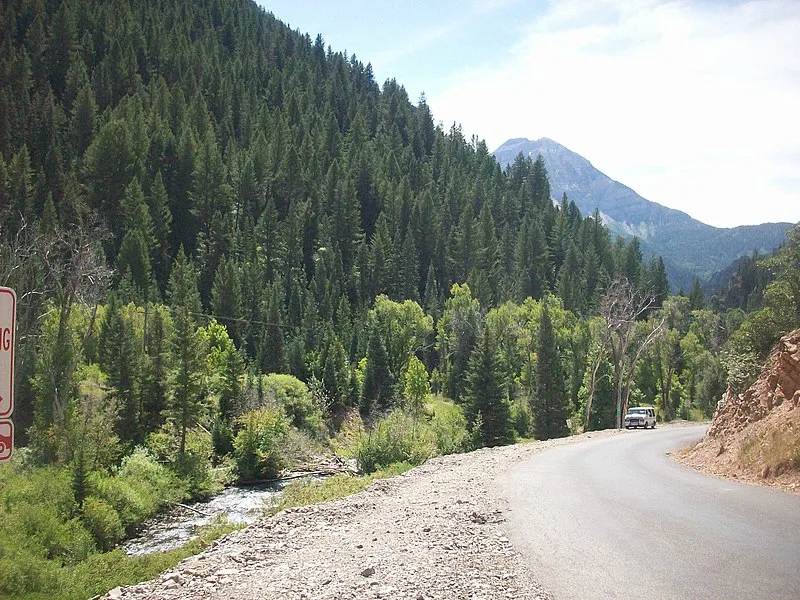 800px-american fork below tibble fork reservoir - panoramio