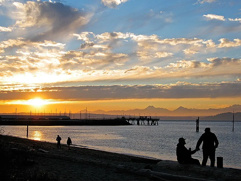 800px-another edmonds sunset - flickr - pfly