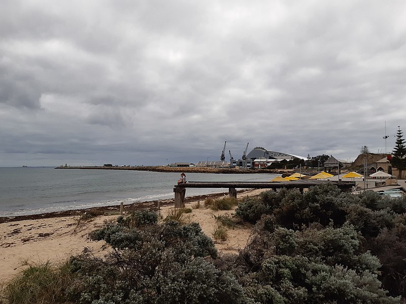 800px-bathers beach and western australian maritime museum%2c september 2020