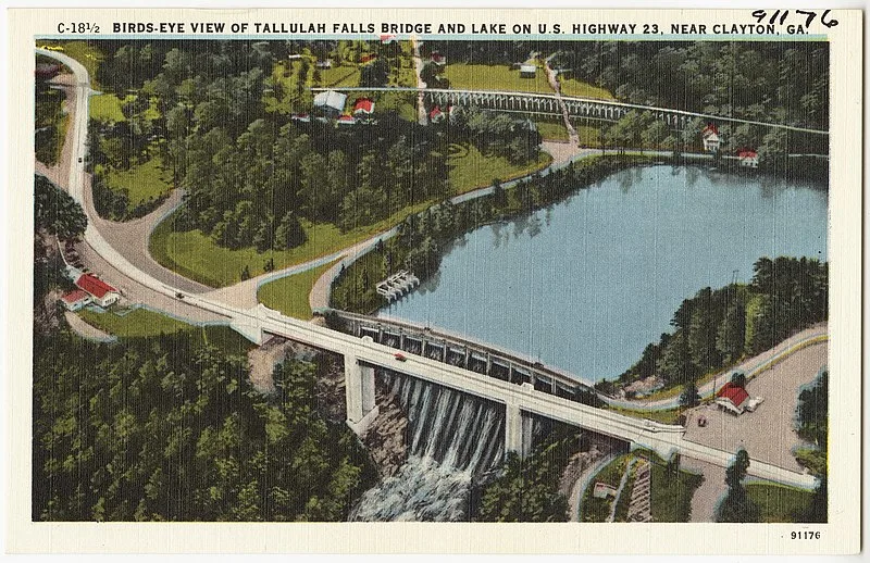800px-birds-eye view of tallulah falls bridge and lake on u.s. highway 23 near clayton%2c ga. %288368113950%29
