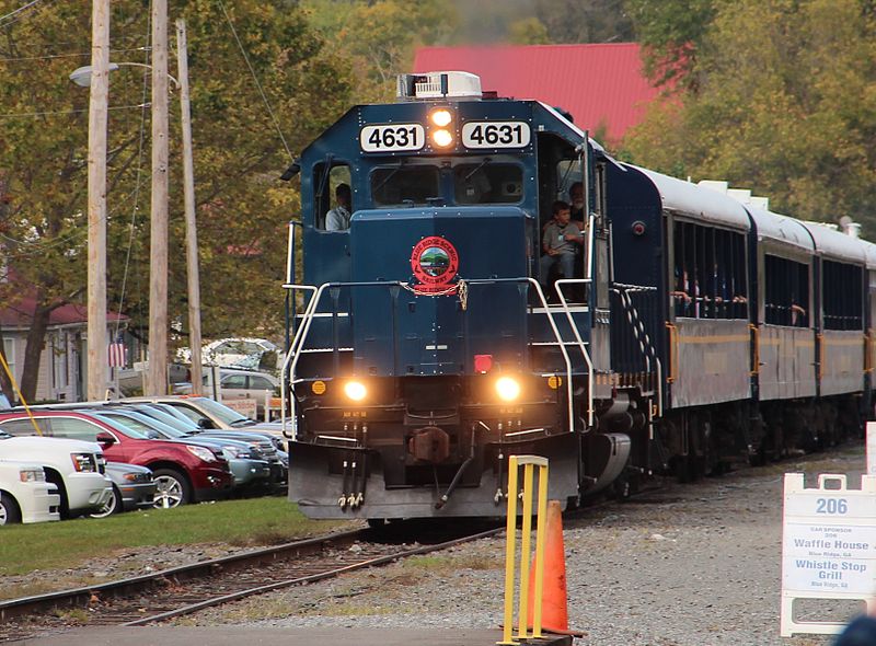 800px-blue ridge scenic railway train