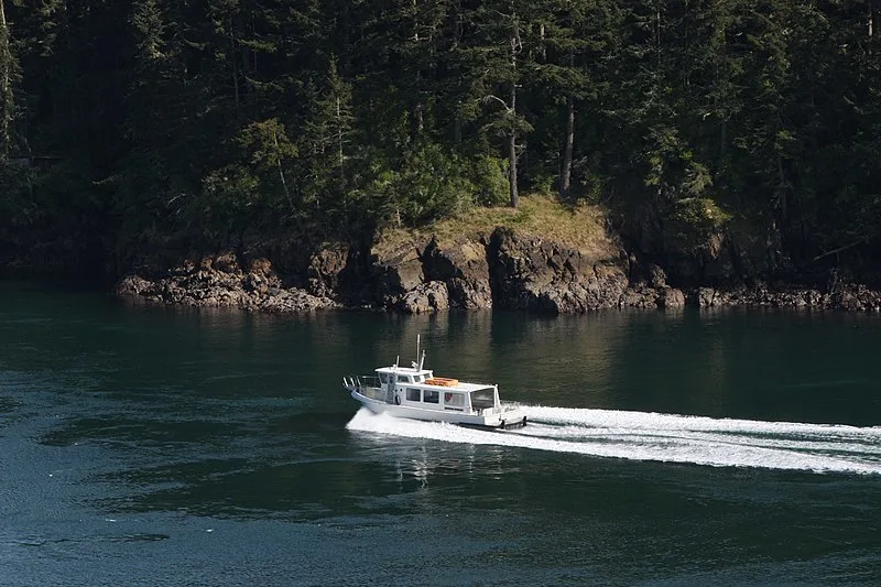 800px-burrows island 6712