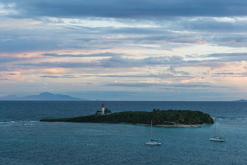 800px-%c3%8elet du gosier%2c guadeloupe 2019-10-31