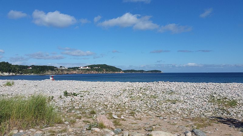 800px-cape breton highlands national park freshwater lake barrier beach