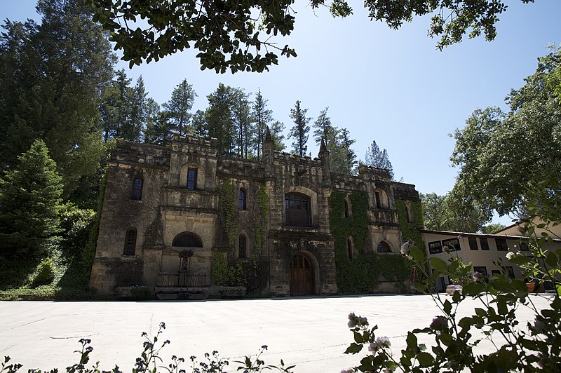 800px-chateau montelena%2c napa valley - panoramio