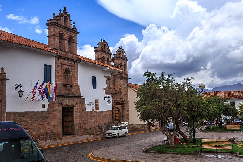 800px-cusco city%e2%80%a6museo de arte precolombino %288445821448%29