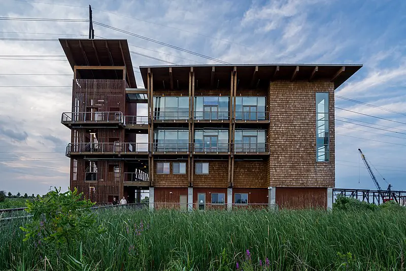 800px-dupont environmental education center at the russell w. peterson urban wildlife refuge