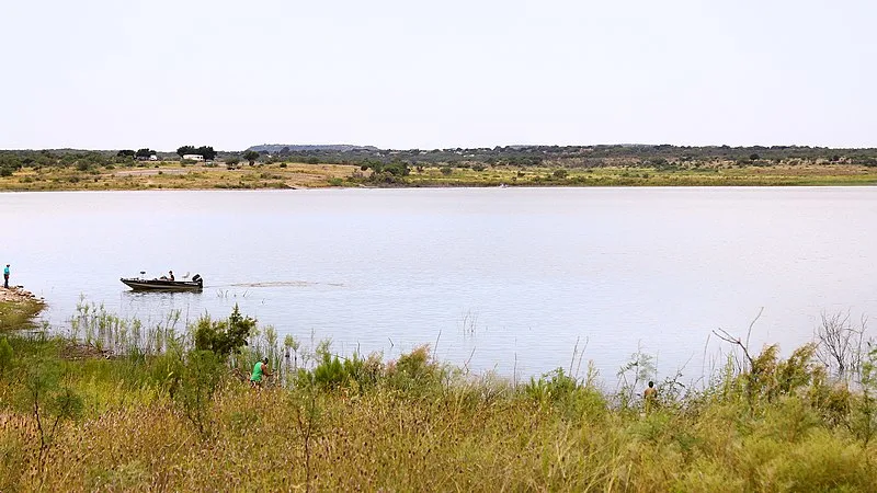 800px-fisher lake from san angelo state park 2019