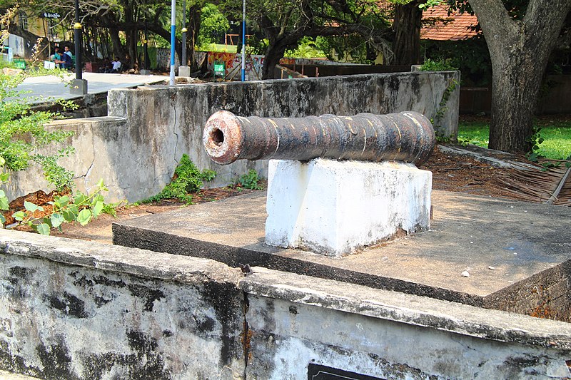 800px-fort kochi 2018-04-01a