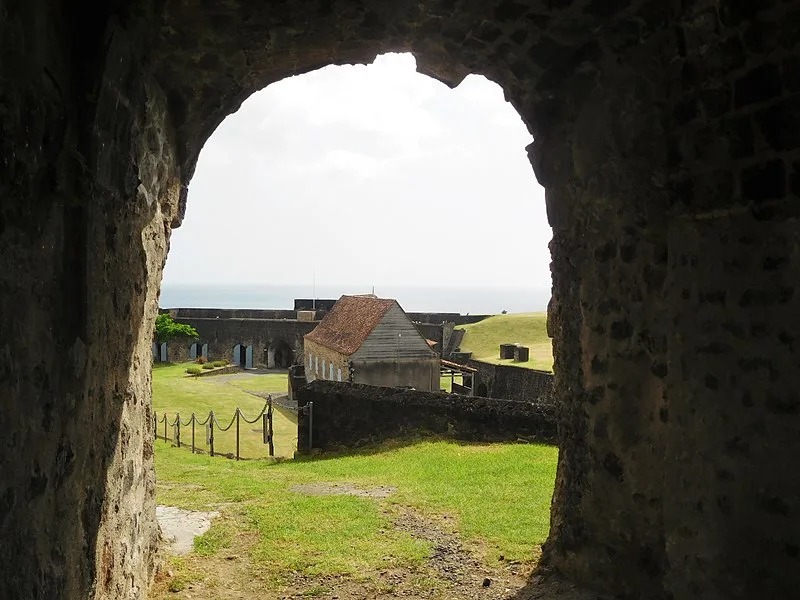 800px-fort louis delgr%c3%a8s %28guadeloupe%29