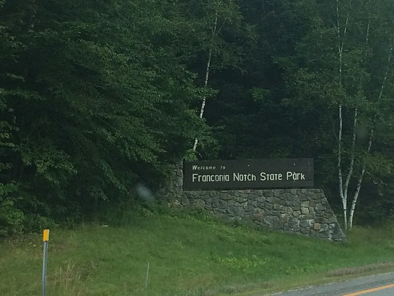 800px-franconia notch state park sign