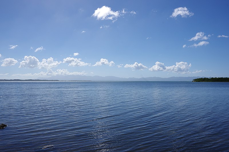 800px-guadeloupe - grand cul de sac marin depuis beautiran