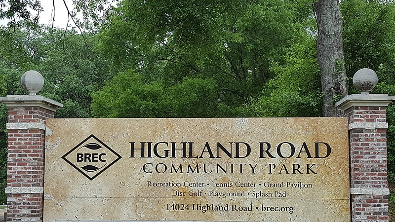 800px-highland road community park sign %28baton rouge%29