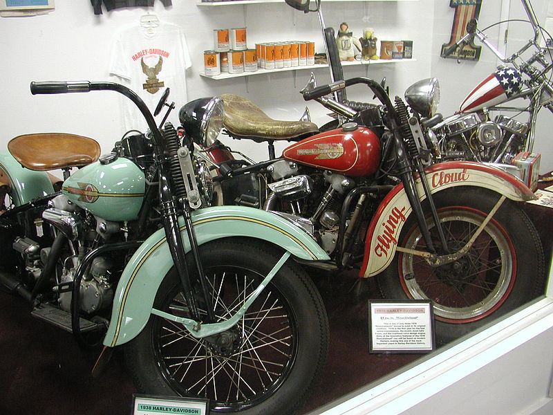 800px-historic motorcycles %288635529702%29