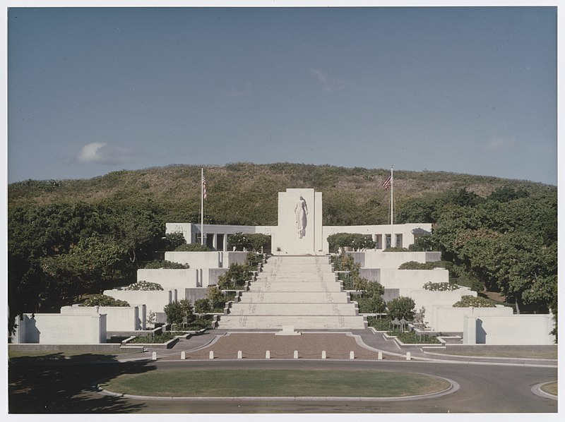 800px-honolulu world war ii and korea memorial%2c honolulu%2c oahu%2c hawaii - nara - 6003651