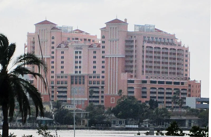 800px-hyatt regency clearwater beach resort%2c as seen from clearwater marine aquarium%2c clearwater%2c florida