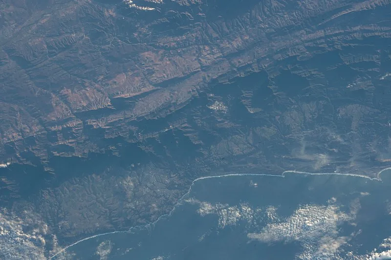 800px-iss052-e-2624 - view of south africa