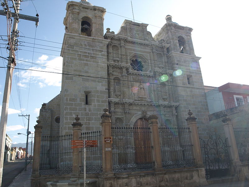 800px-iglesia de san felipe%2c oaxaca. agosto 2009