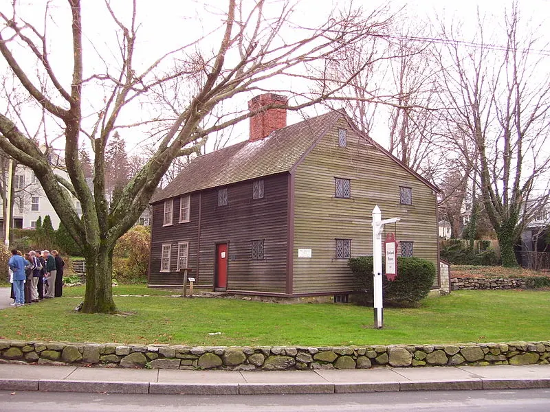 800px-jabez howland house in plymouth ma
