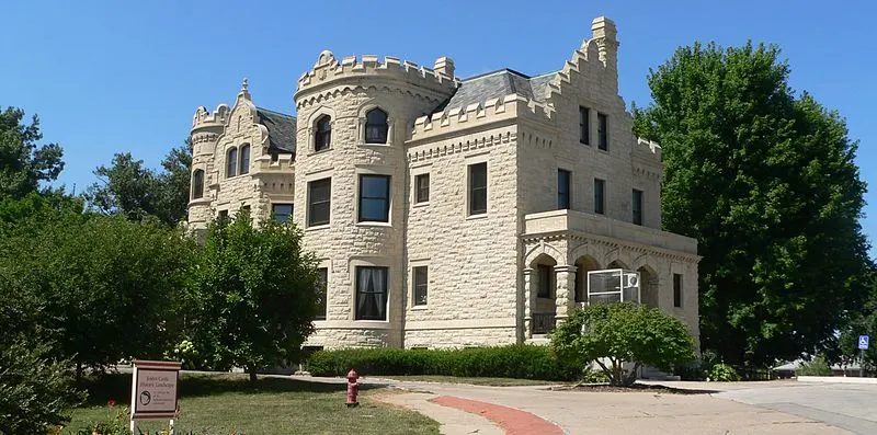 800px-joslyn castle from ne 1