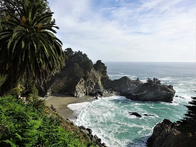 800px-julia pfeiffer burns california state park