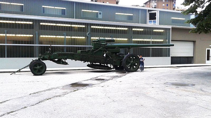 800px-krupp 17 cm kanone 18 at de henriquez museum in trieste %28italy%29