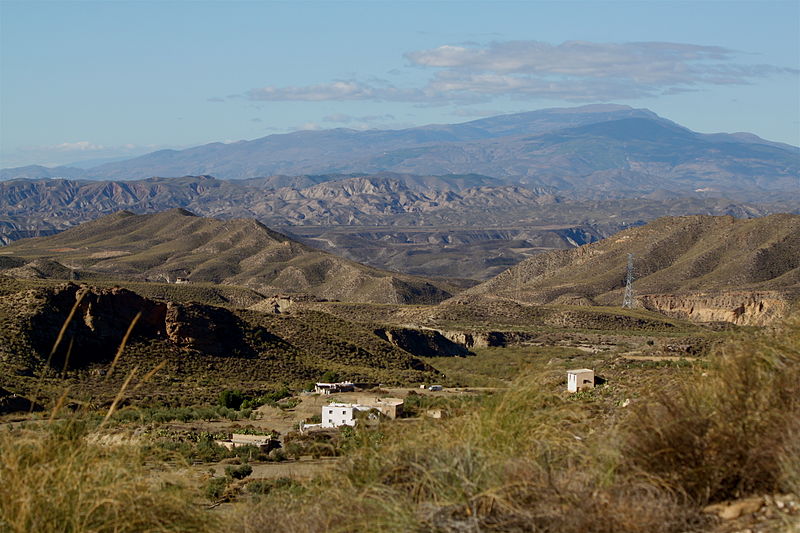 800px-looking west towards the sierra nevada%2c andalucia %286394554087%29