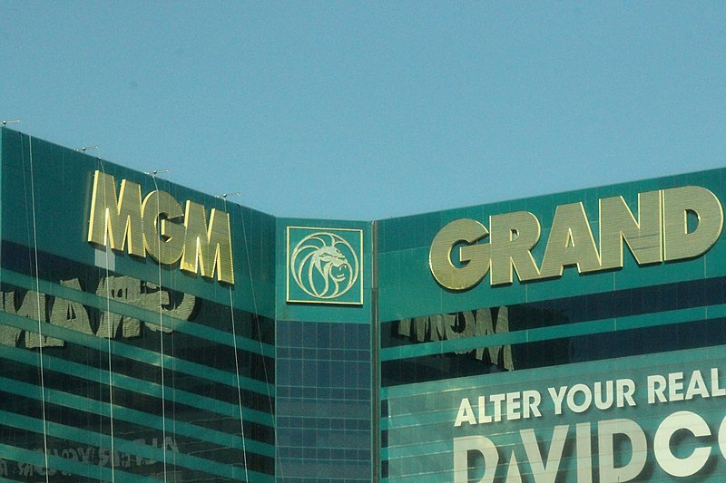 800px-mgm grand sign