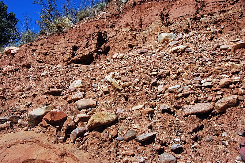 800px-mesa gravels %28pleistocene%3b red rock canyon open space%2c colorado springs%2c colorado%2c usa%29 6
