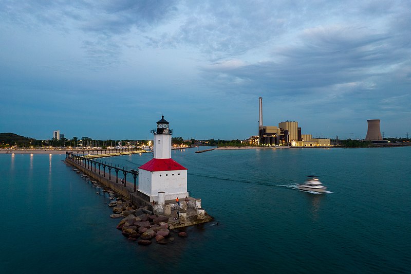 800px-michigan city east lighthouse aerial 2021 - michigan city%2c indiana