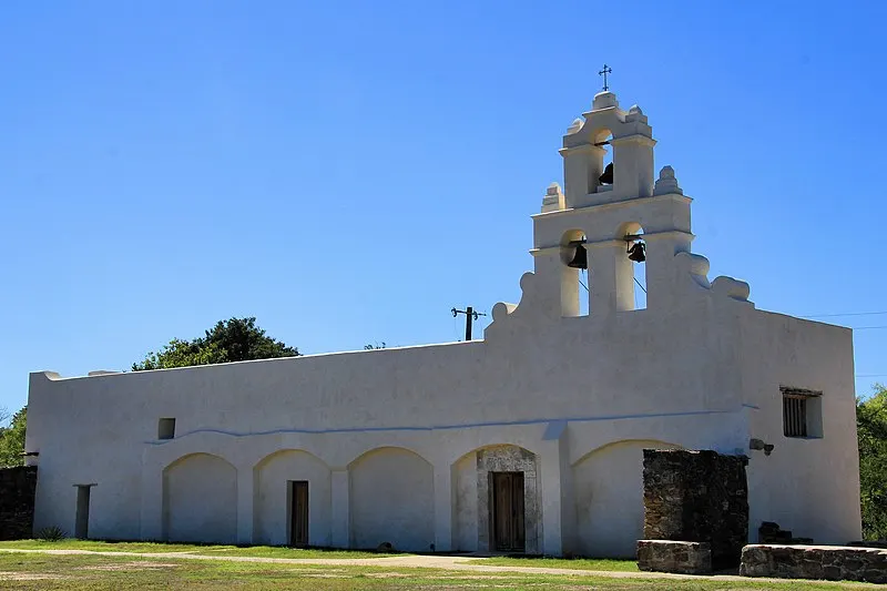 800px-mission san juan capistrano 2014