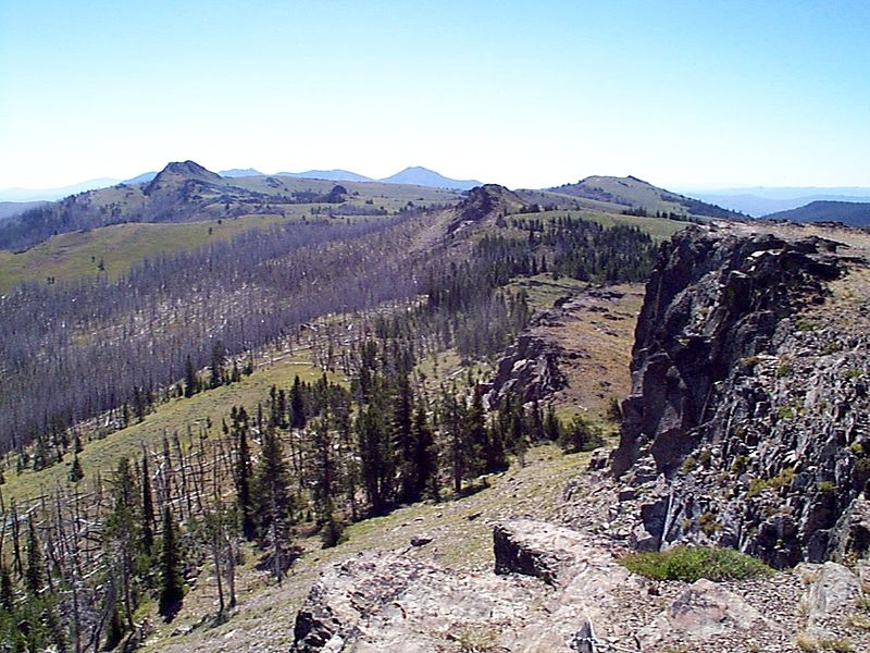 800px-monument rock wilderness landscape