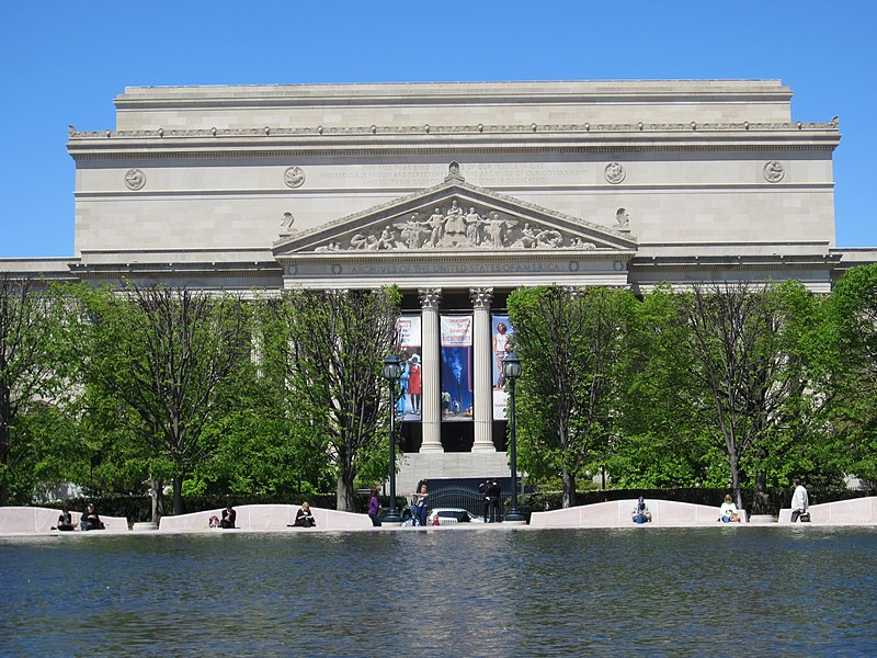 800px-national gallery of art sculpture garden - washington%2c d.c. %282013%29 - 02