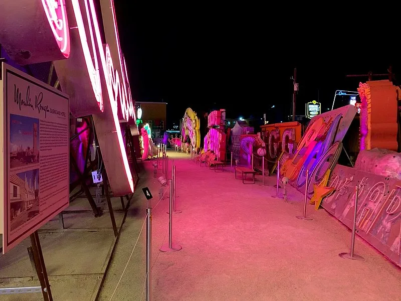 800px-neon museum las vegas walkway