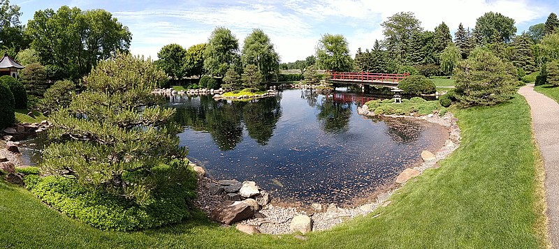 800px-normandale community college 08 - japanese garden