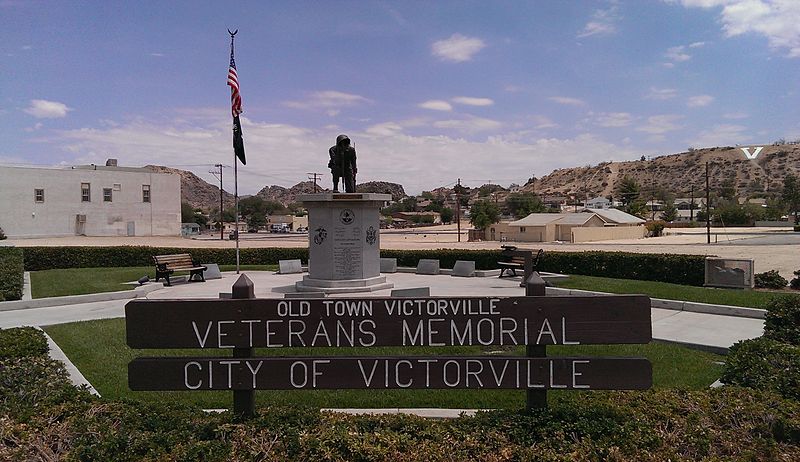 800px-old town victorville-veteran%27s memorial-seventh st-forrest ave