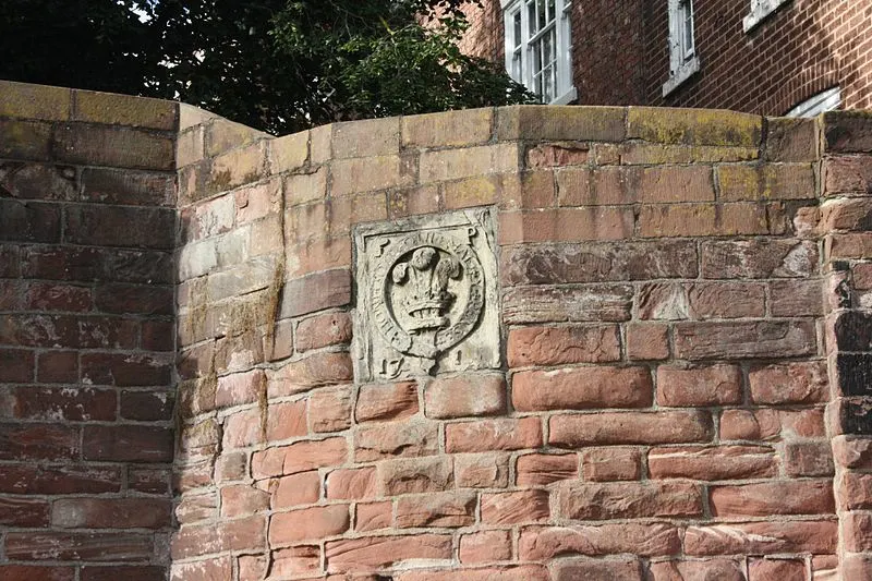 800px-part of city walls from bridgegate to drum tower 50 metres east