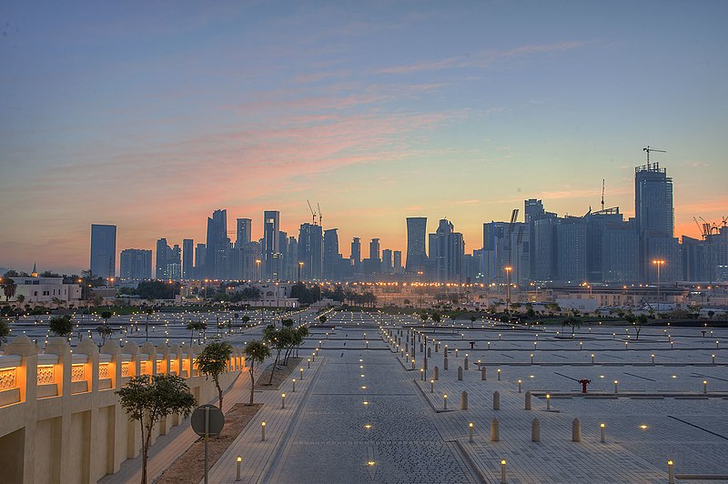 800px-parking lot for mohammed bin abdulwahab mosque in qatar