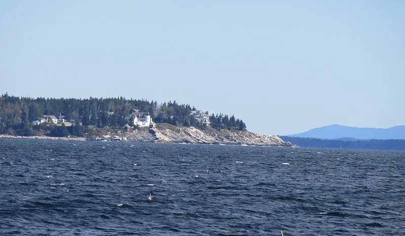 800px-pemaquid point lighthouse %2827404945623%29