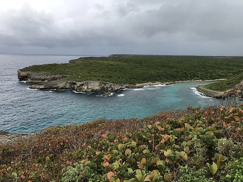 800px-porte d%27enfer%2c anse-bertrand%2c guadeloupe